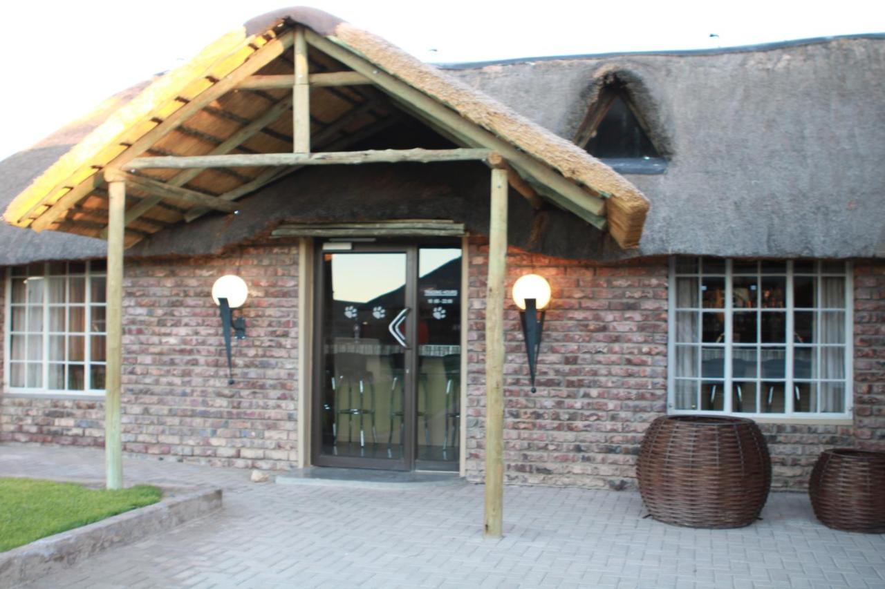 Maritz Country Lodge Keetmanshoop Exterior foto